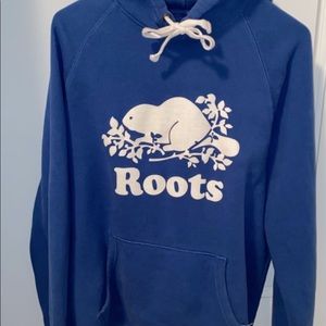 Blue roots sweater